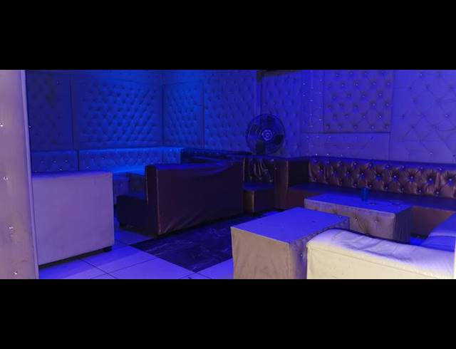 BUSINESS FOR SALE IN REGENTS PARK